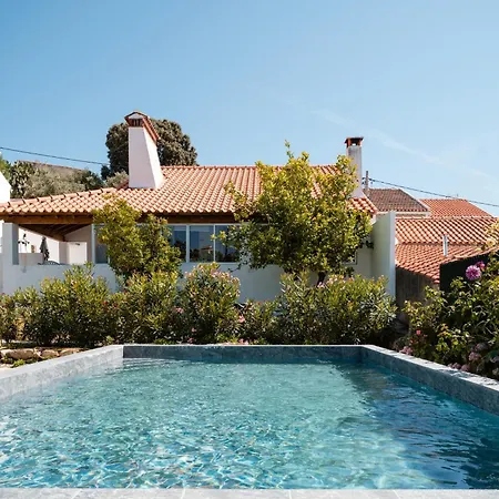 Casa Dos Escritores - Casa De Ferias Com Piscina Privada Marvao  Exterior photo