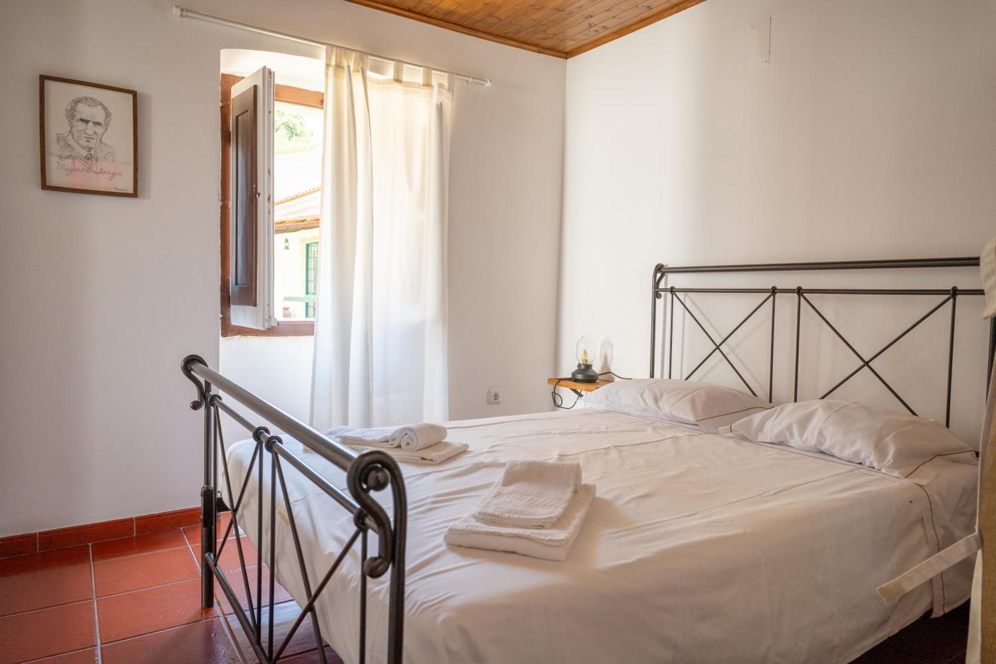 Casa Dos Escritores - Casa De Ferias Com Piscina Privada