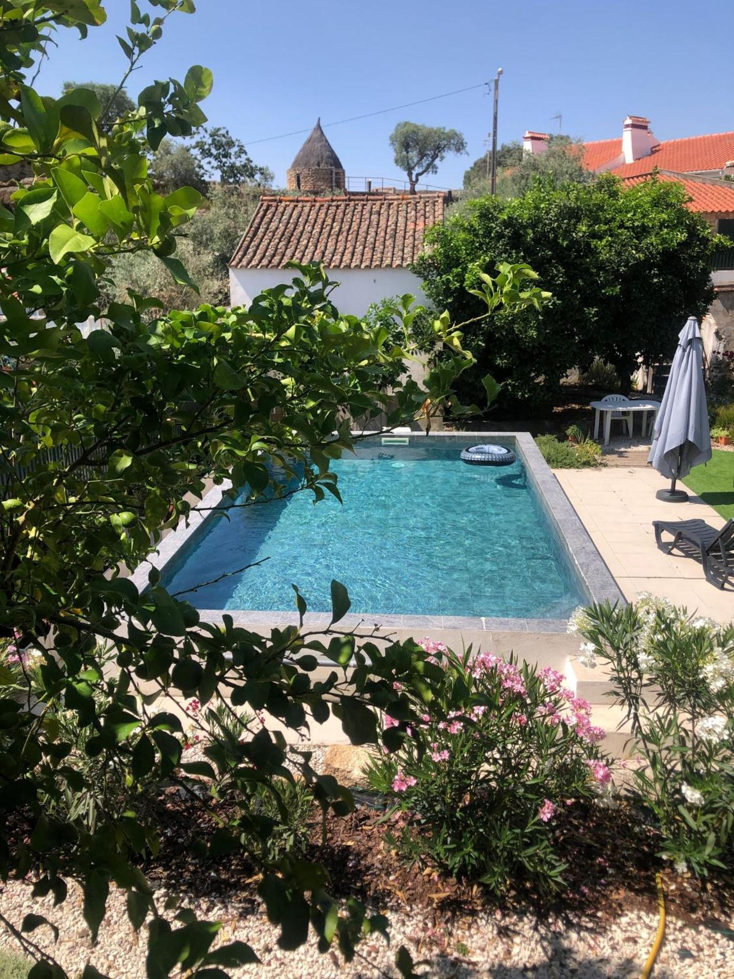 Casa Dos Escritores - Casa De Ferias Com Piscina Privada